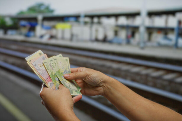 se scumpesc biletele de tren de la 1 august cat vor plati romanii dupa majorarea tva 6888c9279e4b6