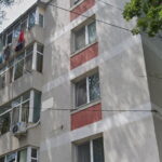 si a inchis balconul apartamentului cu tamplarie pvc fara a avea autorizatie iar acum trebuie sa desfiinteze tot 686b9f9e0ea4a