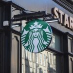 starbucks deschide sali de lectura 6880ec70b0ed8