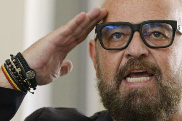 stenograme cum a anuntat piedone controlul prietenului rusanu pune i p aia sa si ia halate sa aiba bonete in cap sa stea cineva jos ca sa ma ia sa ma duca in ce bucatarie consi 68806d9c56bd1