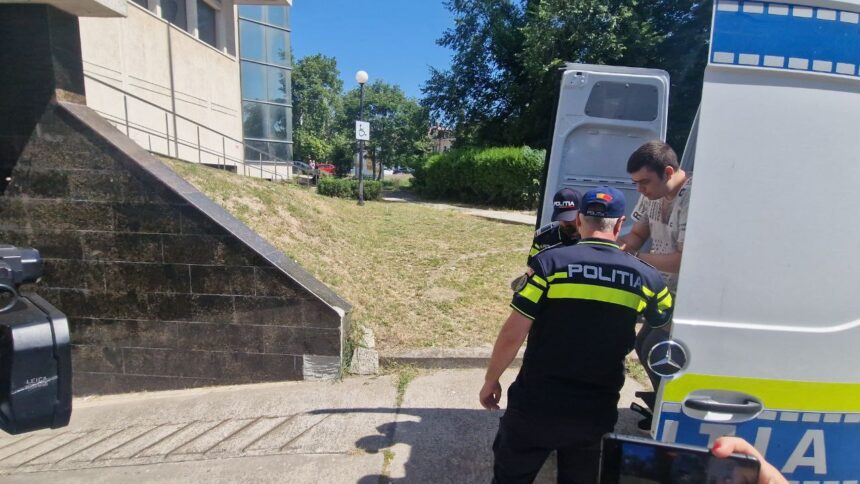 studentul de la ovidius acuzat ca si ar fi incendiat profesorul condamnat vezi aici ce pedeapsa a primit si care sunt daunele stabilite de judecatori 68839d686f2f1