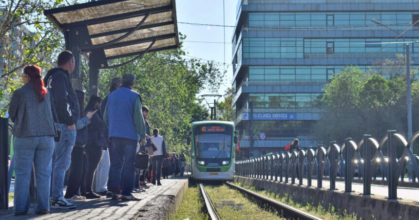 tramvaiul 41 nu mai circula de la 1 august pentru lucrari de modernizare cat va dura suspendarea liniei 6888d034428e7