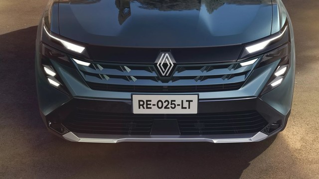 ultima ora foto renault lanseaza noul boreal un bigster in haine premium 686ffa51b17a6