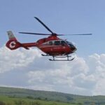 un autoturism a intrat intr un cap de pod la iesire din stupina spre crucea intervine elicopterul 68726f60999a0
