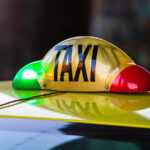 un taximetrist a fost injunghiat de catre un client cand si a cerut banii la finalul cursei atacatorul a fost retinut de politie 687118b22ad1d
