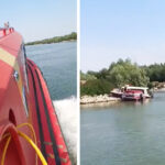video accident naval la tulcea o ambarcatiune cu 12 persoane la bord s a izbit in malul dunarii 6868d267bf277