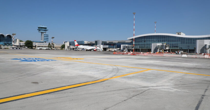 video aeroportul otopeni functioneaza cu o singura pista lucrari de reparatii in plin sezon al vacantelor 68876d190c37a