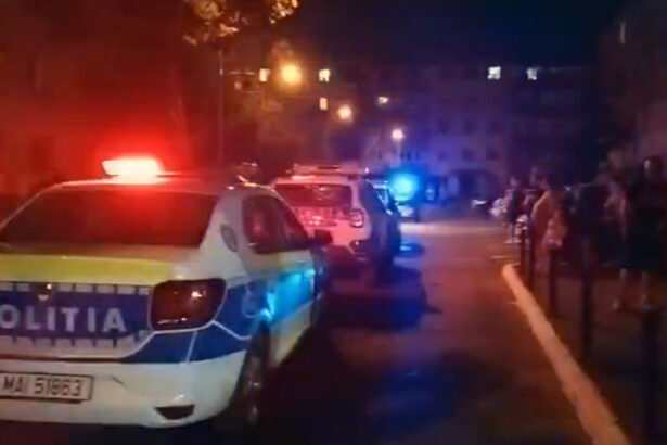 video crima violenta intr un bloc din brasov suspectul prins de politisti dupa o urmarire scurta 686782c6dc669