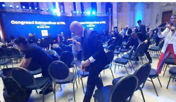 video ilie bolojan a facut curat in sala de la parlament unde a avut loc congresul pnl inainte de anuntarea votului 6872615dc4554