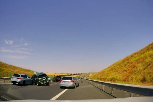 video momentul accidentului de pe a2 surprins de o camera de supraveghere 686a4e0faa206