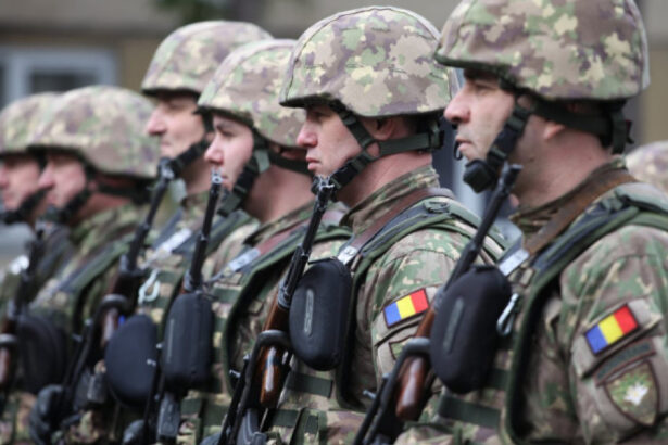 video numarul militarilor romani a crescut cu 6 000 pentru prima data in ultimii doi ani cati soldati ar trebui sa aiba ideal armata 687a1e72e3b4c