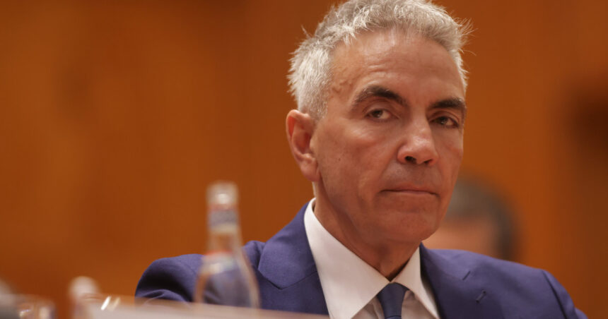 video pierderi uriase la bugetul de stat 266 de companii cu un minus de 25 miliarde de lei pe lista se afla nume grele din sectorul public 687fd9b23ba48
