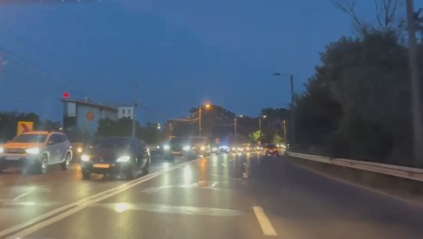 video trafic de cosmar intre eforie nord si sud mai mult se sta decat se circula 68852020e2298