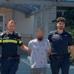 video un barbat din comuna dobromir care si a batut mama si a incalcat ordinul de protectie a fost retinut 686d0d410f2cf
