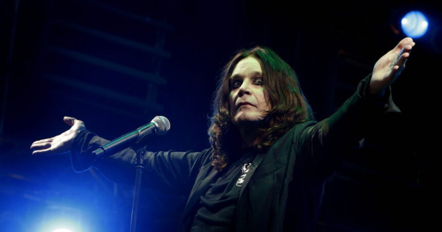 Ozzy Osbourne a murit la vârsta de 76 de ani, după ultimul său concert susținut pe 5 iulie. 1 videofoto ozzy osbourne a murit printul intunericului avea 76 de ani si a sustinut ultimul sau concert pe 5 iulie 687ffbe6f1e5f