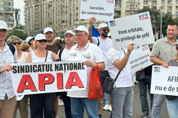 videofoto protest al sindicalistilor in piata victoriei sunt nemultumiti ca masurile guvernului afecteaza administrarea fondurilor europene 68760a4fad199