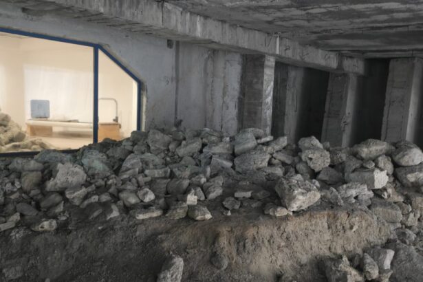 videogalerie foto sub hotelul continental din constanta cea mai mare basilica din dobrogea iar in continuare pe domeniul public amfiteatru roman pierdut 687650a292ffa
