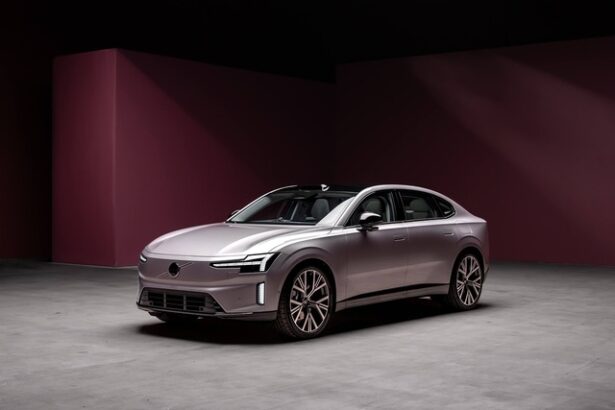 volvo anunta startul productiei pentru prima sa limuzina electrica 686fd352b4826