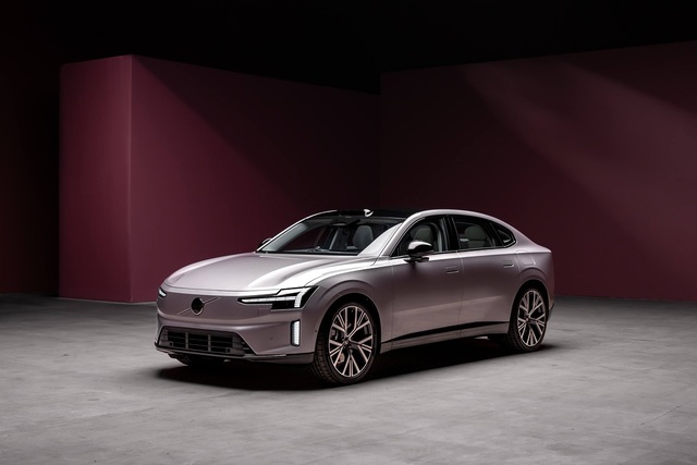 Volvo anunță începerea producției primei sale limuzine electrice 1 volvo anunta startul productiei pentru prima sa limuzina electrica 686fd352b4826