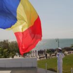 ziua imnului national al romaniei marcata printr o ceremonie militara in piata ovidiu din constanta 6887794ff3a21