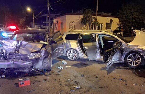 accident rutier la intersectia strazilor mesterul manole cu mugurului trei persoane au ajuns la spital 68ad593b9f516