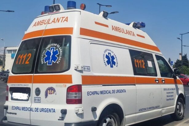accident rutier pe bulevardul tomis un pieton a fost lovit de o masina 689f65775ee57