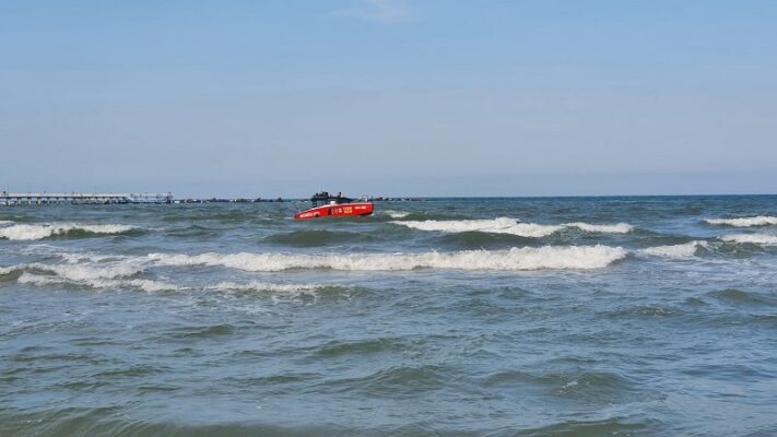 Alertă în Mamaia Nord. Un copil a dispărut de pe plaja Niamar. 1 alerta in mamaia nord un copil a disparut de pe plaja niamar 6894655891685