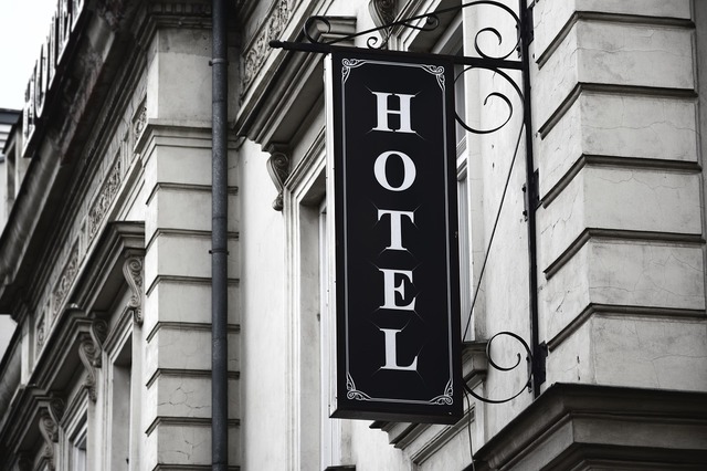 anunturi inselatoare pe booking ghiduri de calatorie false cum stimuleaza inteligenta artificiala escrocheriile in turism 68924498b0b55