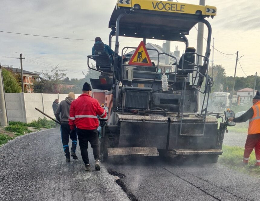 Asfalt furat și turnat în curți private de angajații Drumuri Județene Constanța, în Plopeni? 1 asfalt furat si turnat in curti private de angajatii drumuri judetene constanta la plopeni 68af48e47f3c7