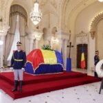 astazi zi de doliu national fostul presedinte ion iliescu va fi inmormantat la cimitirul militar ghencea 3 doar in prezenta familiei si a prietenilor apropiati 68941b90244a7