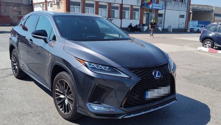 autoturisme in valoare de 165 000 de euro cautate de autoritati europene descoperite in portul constanta 68a066001d5aa