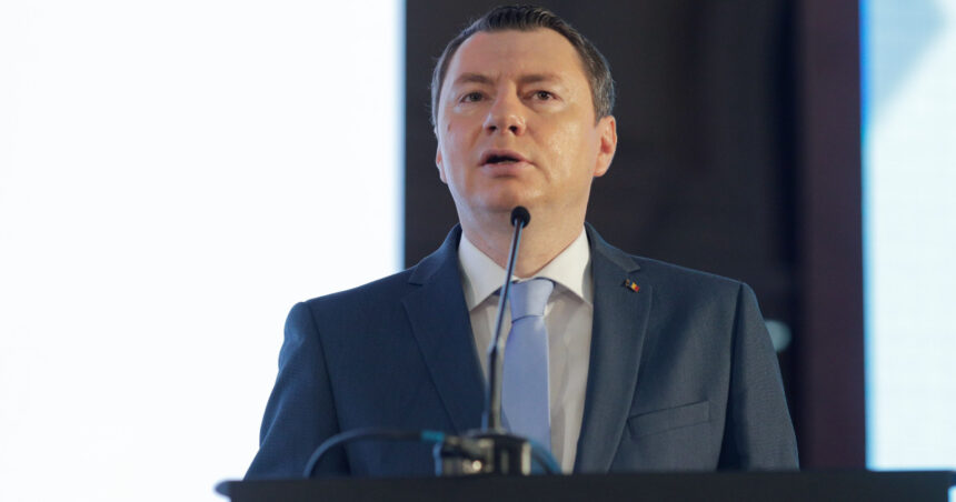 avertisment de la bnr cosmin marinescu reconfirmarea ratingului de tara nu elimina riscurile asociate dezechilibrelor bugetare 688cbfe33c565