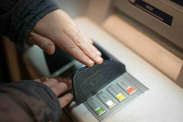 bancile din grecia renunta la comisioanele pentru retragerile de numerar de la atm uri 6899a7edc6d38