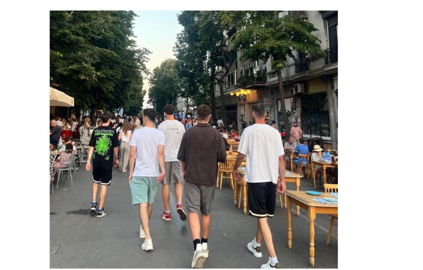 bulevardul tomis din constanta loc de promenada si relaxare restrictii de trafic si program complet in acest weekend 68947e26143b9