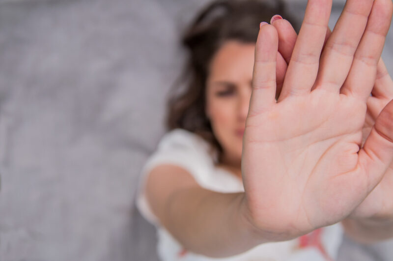 Caz incredibil în Constanța! Două femei ar fi determinat un adolescent de 16 ani să întrețină raporturi sexuale cu o fată de 11 ani. Detalii despre finalizarea anchetei 1 caz incredibil in constanta doua femei ar fi determinat un adolescent de 16 ani sa intretina raporturi sexuale cu o fata de 11 ani cum s a terminat ancheta 689c011e44e3f