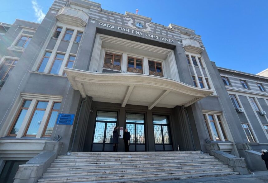 cine conduce portul constanta ce ii recomanda pe membrii consiliului de administratie 689db8b4a51db