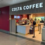 Coca-Cola analizează vânzarea unui mare lanț de cafenele, relansat și în România. 2 coca cola ia in calcul vanzarea unui mare lant de cafenele relansat si in romania 68ac58d2e0041