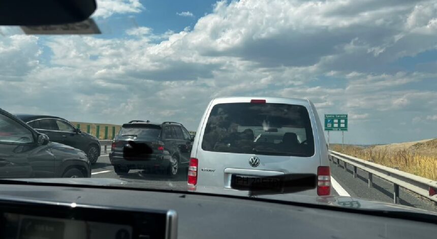 coliziune in lant pe a2 spre bucuresti cinci automobile implicate in accident opt victime 68ac1d06a30a5