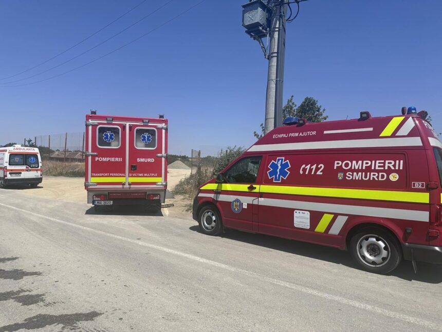 coliziune intre trei masini intre constanta si cumpana o victima primeste ajutor de la echipajul smurd 689b62e8ef39f
