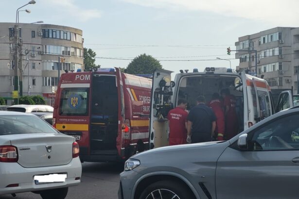 constanta un pieton a fost lovit de autoturism in zona tomis iii langa autogara 68a1fa64b5da0