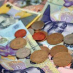 Creștere modestă a economiei României, anunțată de INS: doar 0,3%. Cât de aproape suntem de recesiune? 3 crestere firava a economiei romaniei anuntata de ins doar 03 cat de aproape suntem de recesiune 689d915e3da89