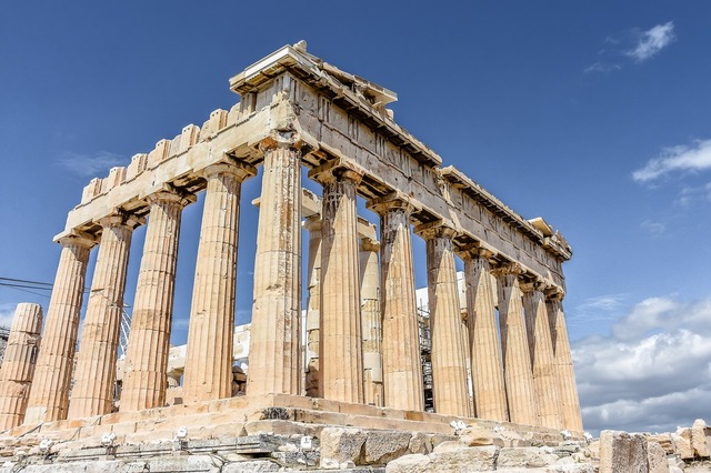 Cum a evitat Grecia falimentul: Deficite ascunse, întâlniri în bucătării de hotel, certuri interminabile 1 cum s a salvat grecia de la faliment deficite ascunse intalniri in bucatarii de hotel certuri interminabile 68adbbbb46517