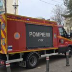 Coliziune între două autoturisme aproape de Plaja Modern, pe strada Ecaterina Varga; intervenție de urgență a pompierilor 2 doua autoturisme s au ciocnit aproape de plaja modern pe strada ecaterina varga pompierii chemati de urgenta 68a9aeb5a2b3a