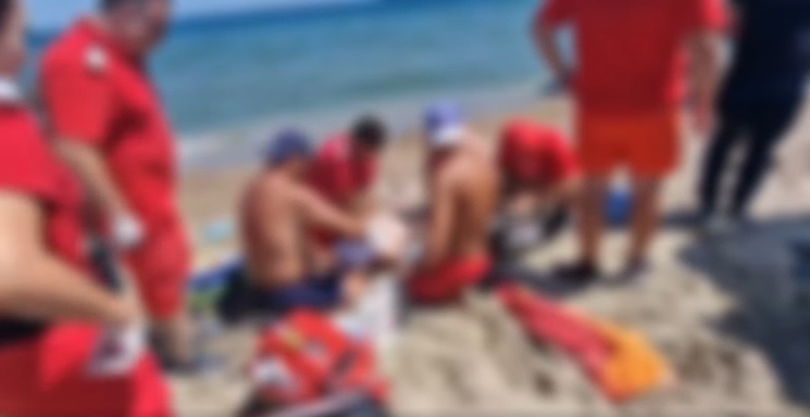 Bărbatul care și-a pus capăt zilelor la Eforie, intrând în mare cu un rucsac plin cu nisip 1 el este barbatul care si a pus capat zilelor la eforie intrand in mare cu un rucsac plin cu nisip 6891a9a63e826