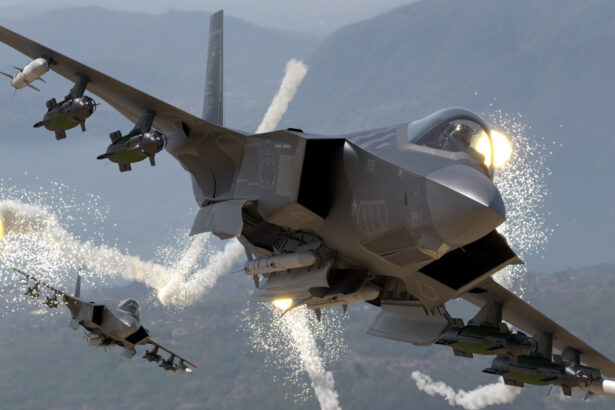 exclusiv ce ar insemna pentru romania daca sua ar trimite avioane f 35 ca parte a garantiilor pentru ucraina ne creste profilul 68a729b5e6386