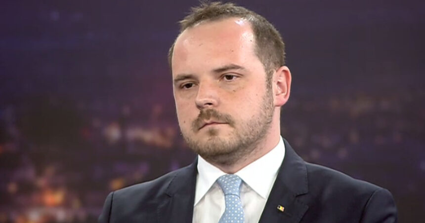 exclusiv seful sectiei de arsi de la floreasca nu a demisionat ci a fost demis rogobete nu pot introduce intr un ordin de ministru bunul simt 6890fb15d822b