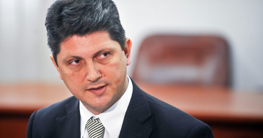 exclusiv titus corlatean vrea sa preia sefia psd candidez intr un moment deloc simplu pentru partid dar e o batalie politica interna necesara 6899fab71ed05