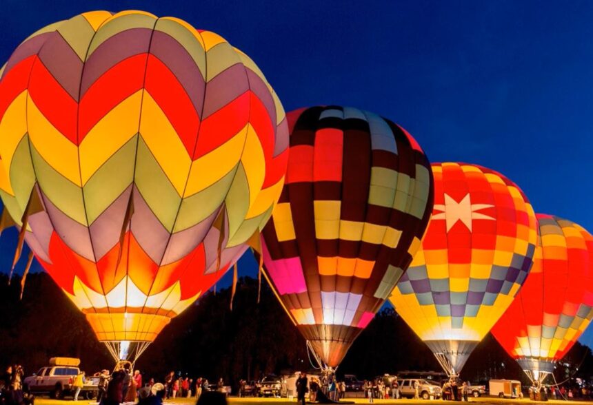 Festivalul Baloanelor cu Aer Cald-Luminaria în comuna Corbu: trei zile de concerte live, proiecții de film în aer liber și spectacole de lumini 1 festivalul baloanelor cu aer cald luminaria in comuna corbu trei zile de concerte live proiectii de film sub cerul liber si spectacole de lumini 68a59e08e820a