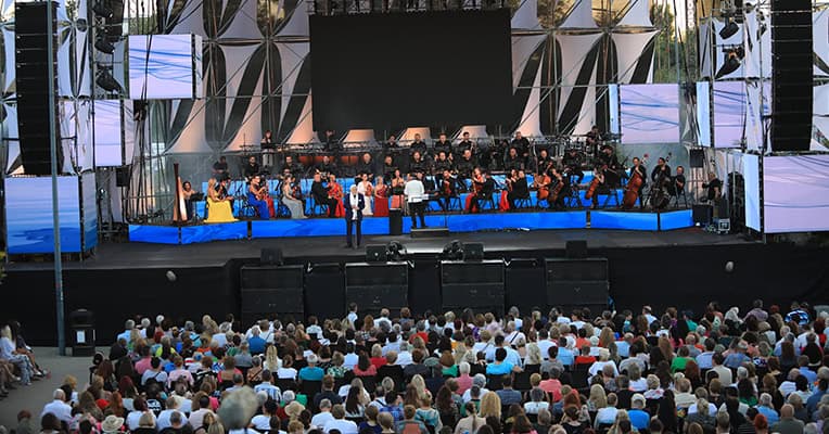 festivalul national de muzica usoara mamaia scena emblematica a muzicii usoare romanesti 68a6d3b526321