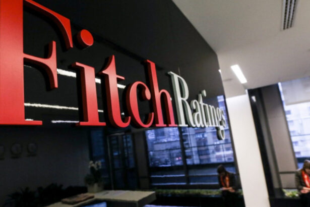 fitch mentine ratingul suveran al romaniei la bbb minus cu perspectiva negativa 68a0d3a5bed55